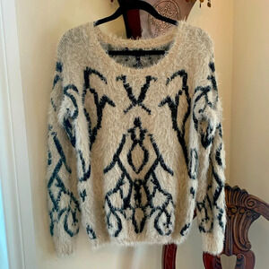 BUFFALO WOMEN'S FUZZY LONG SLEEVE SCOOP NECK SWEATER GOLD ACCENT BLACK CREAM MED